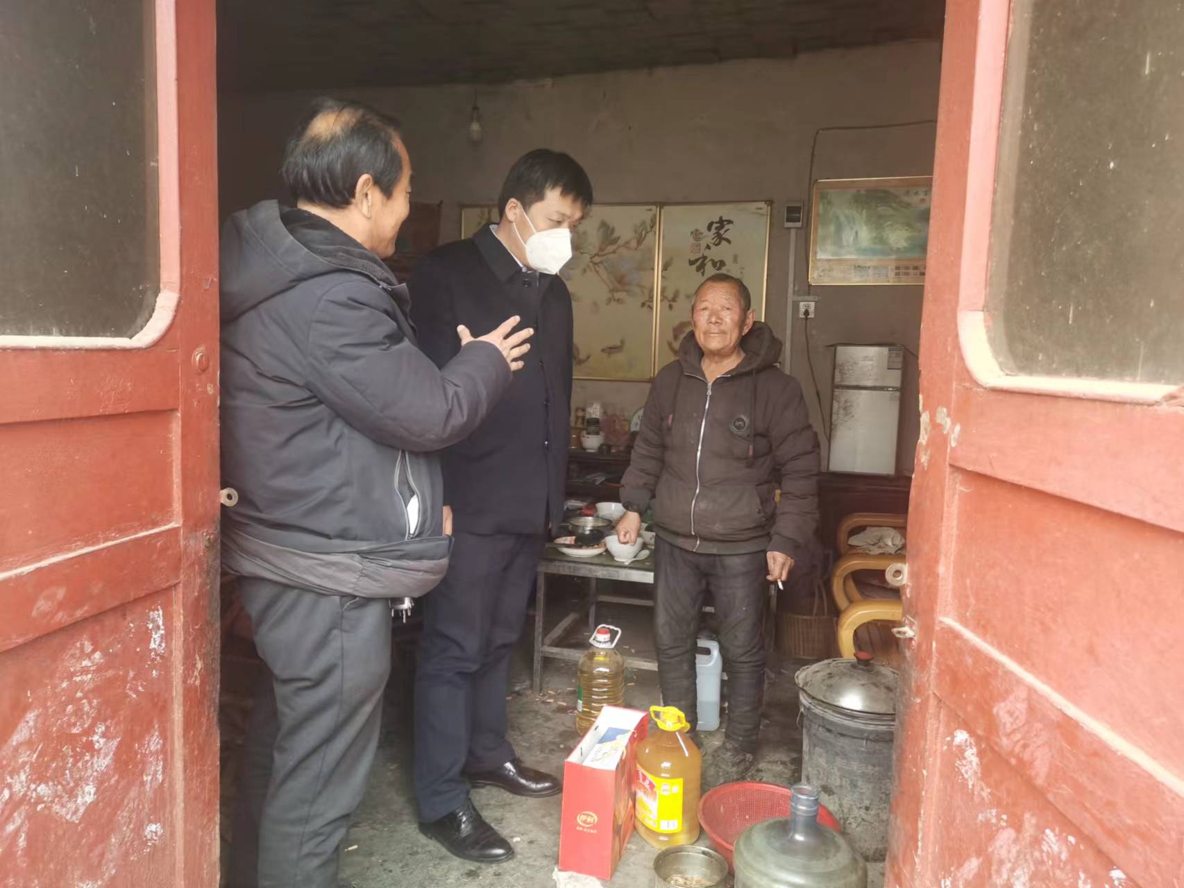 1674010179877252.jpg 春节慰问2.jpg