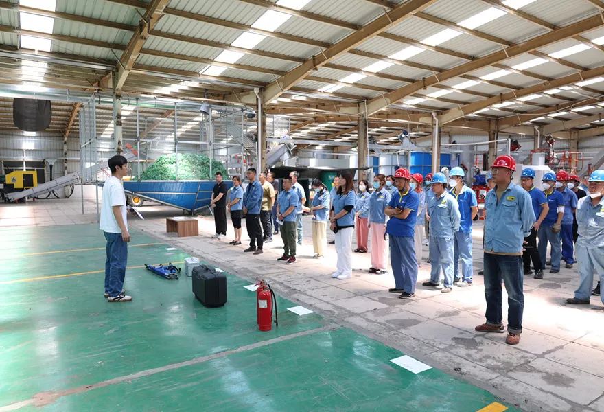 1687525081201963.jpg 640.jpg